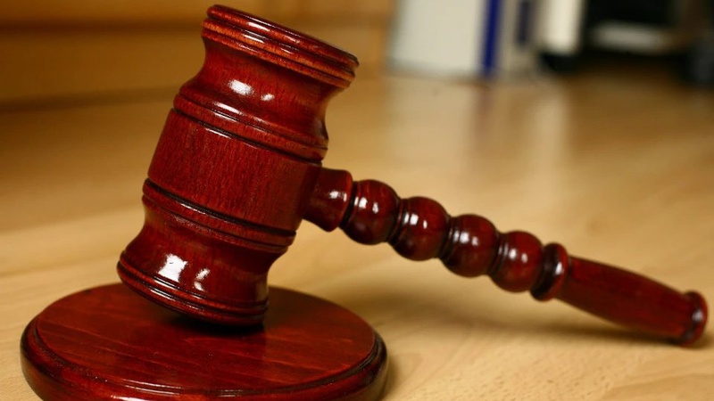 На Волині дівчину засудили за крадіжку сала