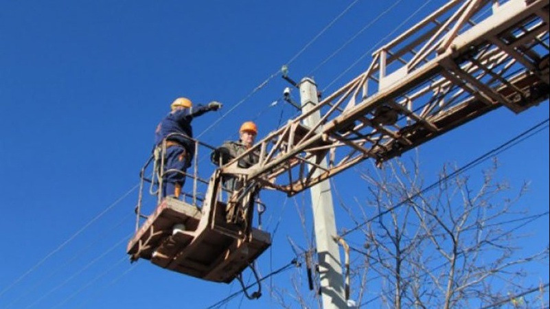 На чотирьох вулицях Луцька немає світла