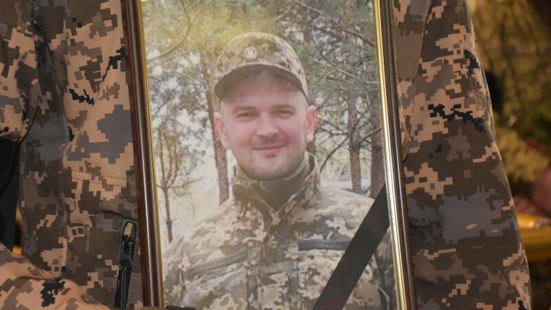 В Луцьку попрощались із загиблим військовим Андрієм Савчуком