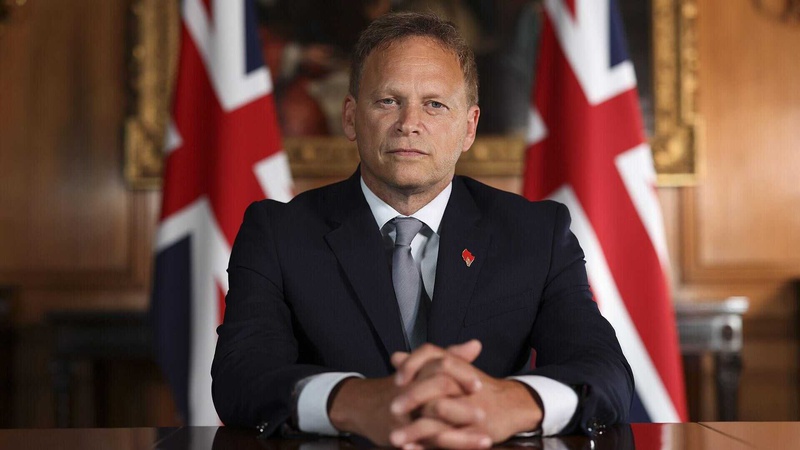 Світу загрожує епоха диктаторів, —  Міноборони Британії закликав підтримувати Україну