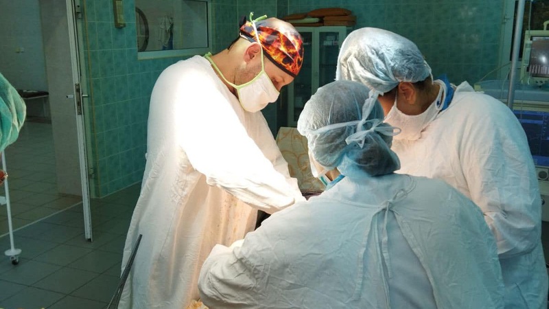 Лучанці видалили гігантську пухлину. ФОТО 18+