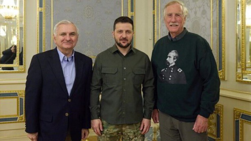 Американський сенатор побував в Україні і порівняв нинішню війну з Першою світовою