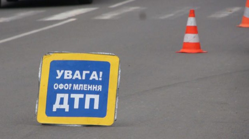 У Луцькому районі водій автомобіля збив 49-річну жінку