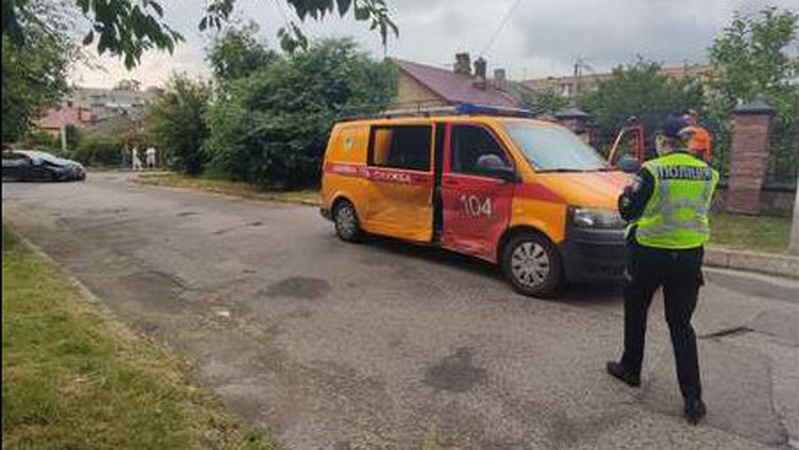 ДТП у Луцьку: «мерседес» протаранив авто газовиків