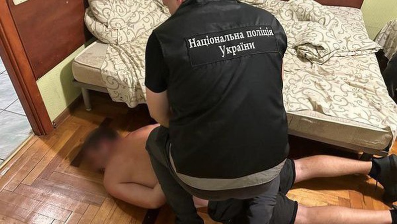 Волинські поліцейські затримали зловмисників, які підпалили будинок підприємців у Ковелі. ФОТО