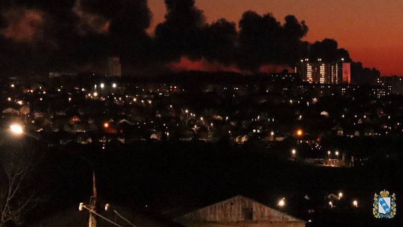 У російському місті Курськ – ранкова «бавовна» на аеродромі. ВІДЕО