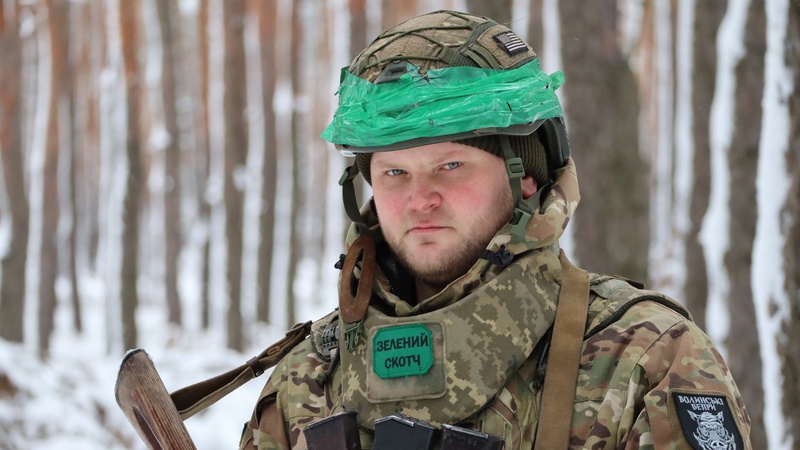 Боронив Серебрянський ліс: доброволець з Волині отримав нагрудний знак «Золотий хрест»