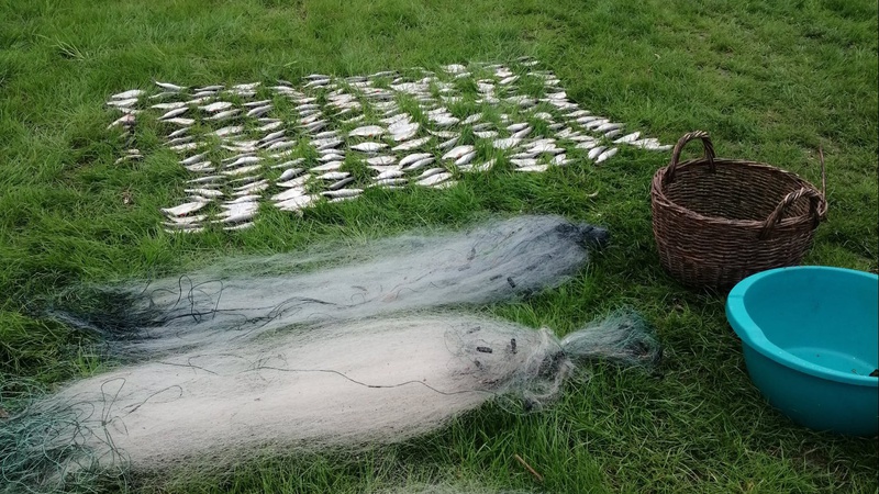 На волинському озері зловили браконьєрів