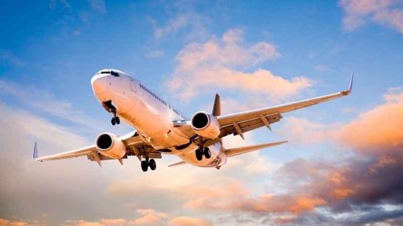 Україна припиняє авіасполучення з Білоруссю