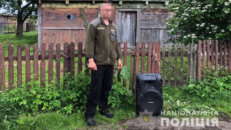 Волинянин виніс із хати односельця акустичну систему