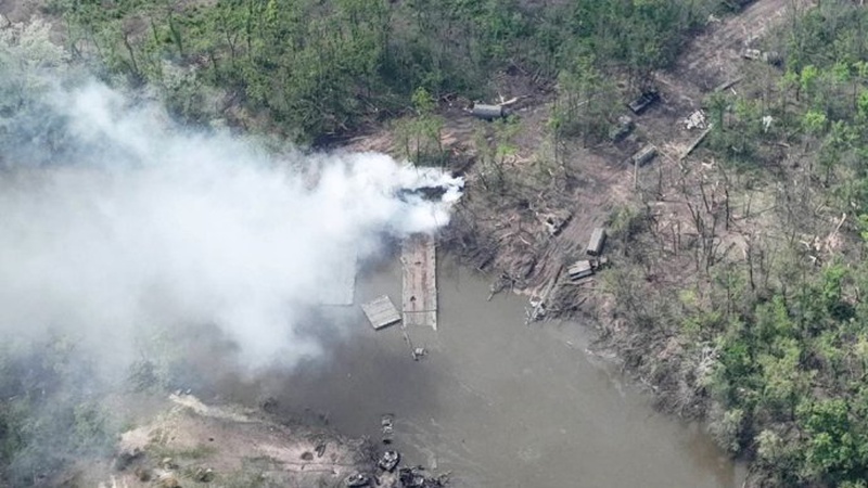 На Харківщині окупанти здійснили авіаналіт на село, обстріли на Миколаївщині: ситуація у регіонах