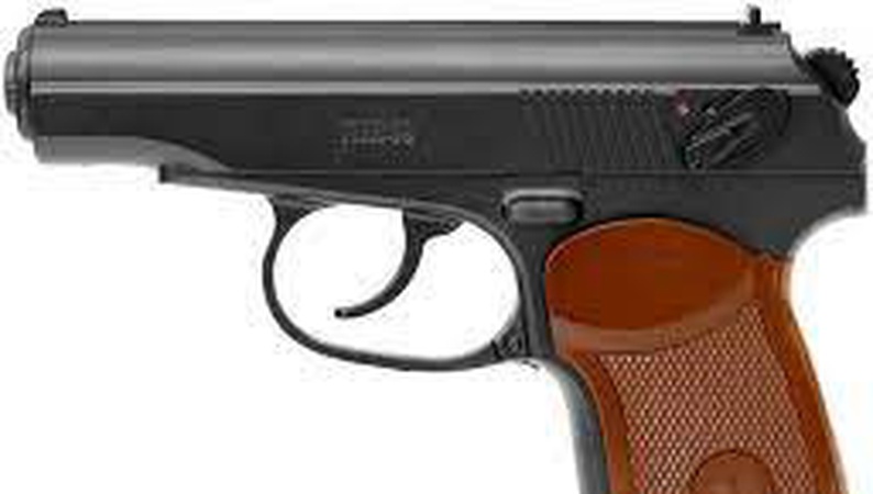 На Волині поліцейський стріляв у сусіда.ВІДЕО