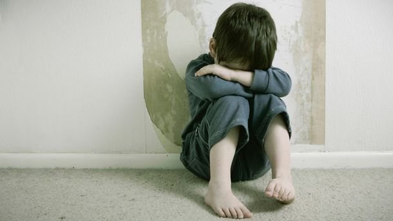 Бив головою в стіну: покарали волинянина, який знущався над малолітнім пасинком