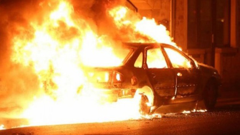 У Луцьку горів легковий автомобіль