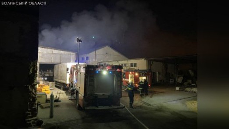 У Луцькому районі через коротке замикання горіла господарська споруда