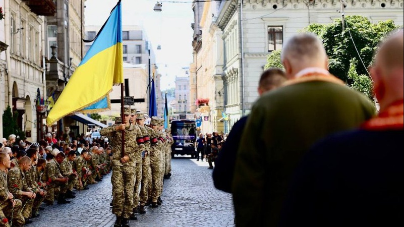 Завтра, 27 квітня, Луцьк прощатиметься з трьома Героями