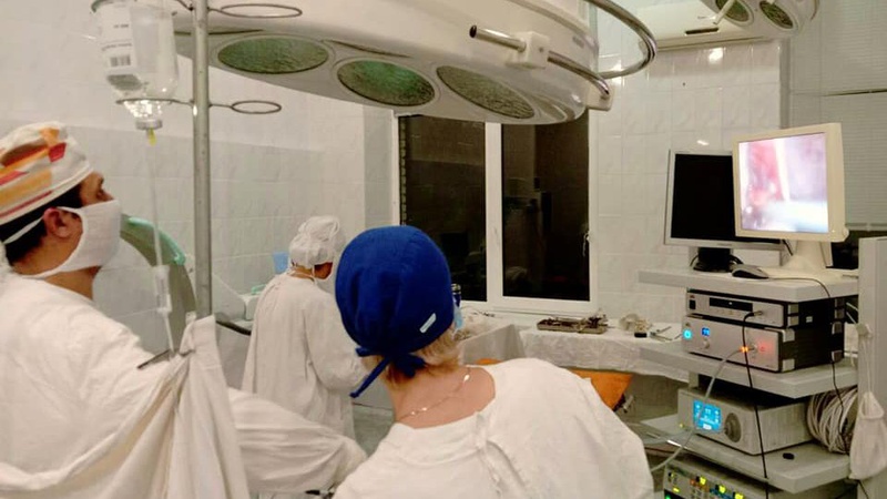 У лікарні Володимира екстрено зупинили кровотечу 20-річній дівчині