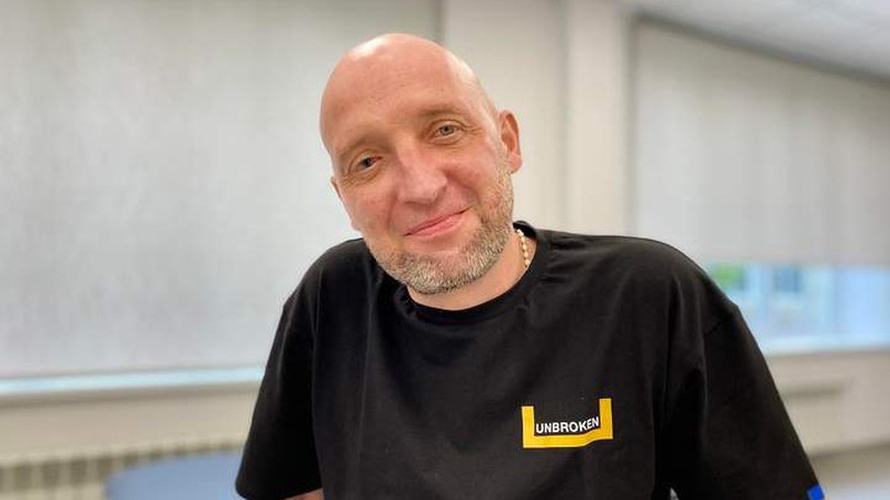 У Львові 41-річному захиснику з Волині пересадили рогівку ока