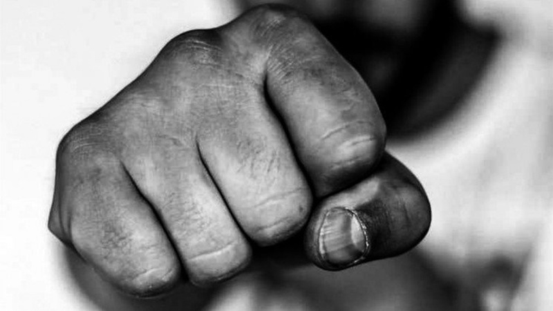 У Луцьку невідомий побив та пограбував 86-річного чоловіка: його госпіталізували