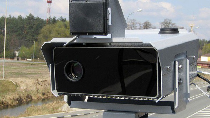 Повідомили, на яких дорогах Волині працюють камери автофіксації швидкості