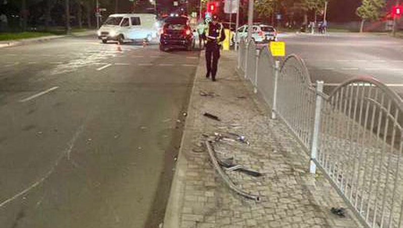 Аварія за участю «бехи» у Луцьку: деталі.ФОТО