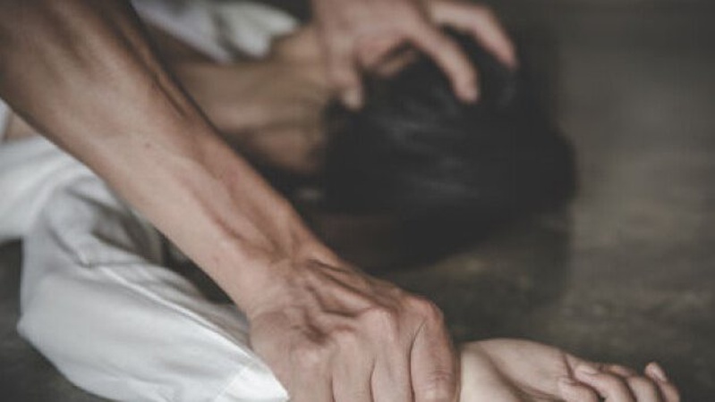 На Волині оголосили вирок чоловікові, який п’яним зґвалтував 14-річну дівчину