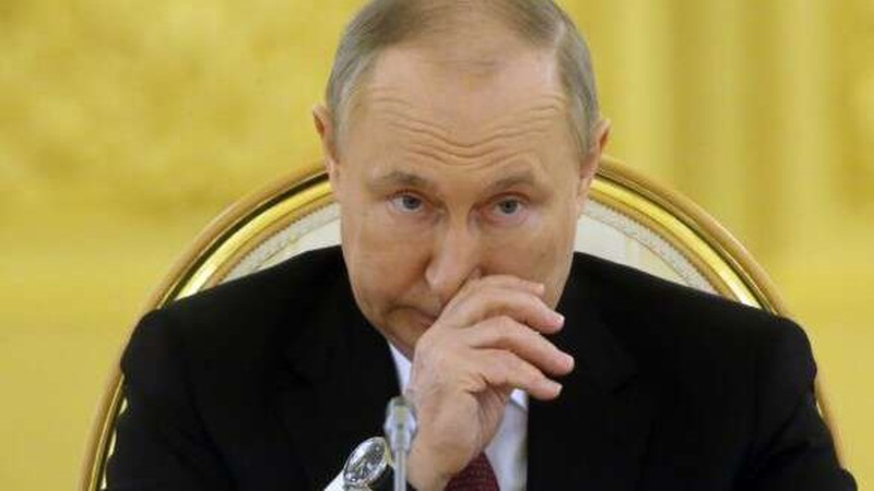 Путін особисто керує військовим наступом проти України, – Guardian