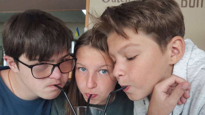 У Луцьку почувають себе безпечно: історія сім’ї переселенців, де виховують дитину з синдромом Дауна