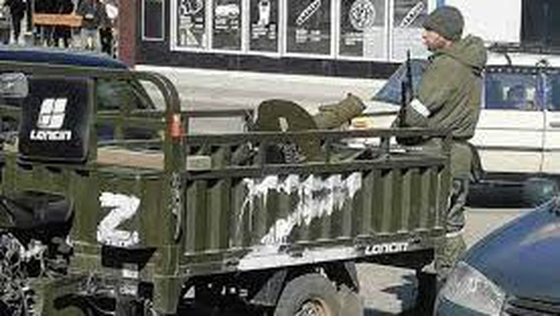 Окупанти перекидають в Крим партію важкої військової техніки