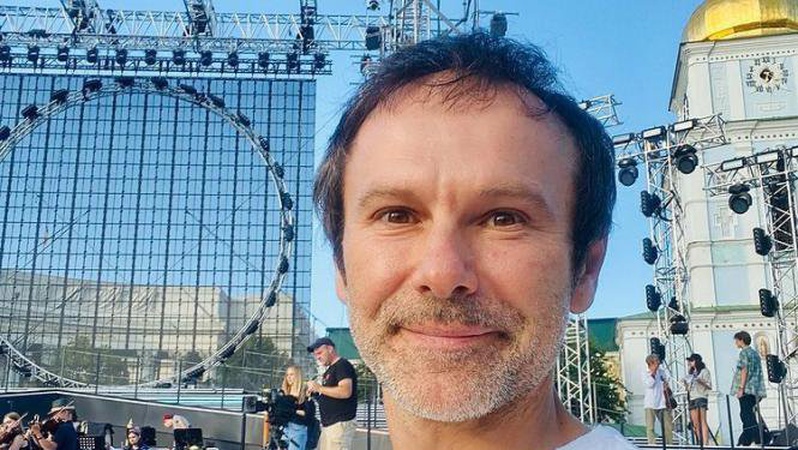 ЗМІ дізналися, хто народив Святославу Вакарчуку сина. ФОТО. ВІДЕО