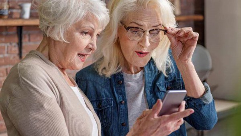 Українські пенсіонери зможуть отримувати виплати «онлайн» через додаток «Дія»