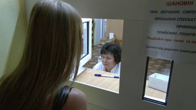 Дитячий медогляд перед школою: у Луцькій поліклініці великі черги