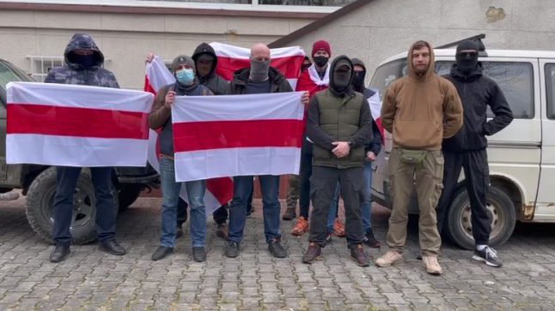 Добровольці з Білорусі вирушають воювати за Україну. ВІДЕО