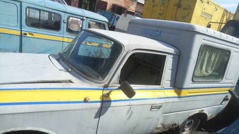 На Волині 44 списані автомобілі «Укрпошти» продали за 217 тисяч гривень. ФОТО