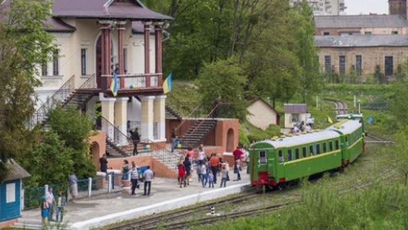 Що робить Луцькрада, аби зберегти дитячу залізницю в місті