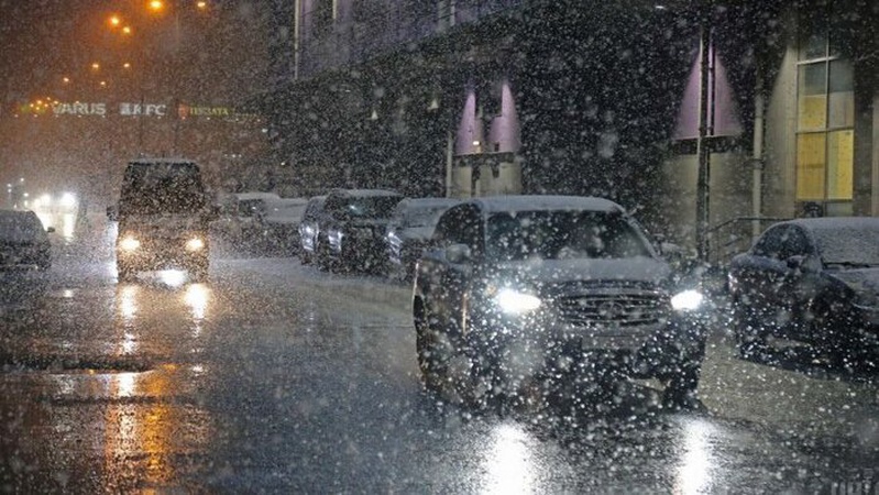 Мокрий сніг і дощі: прогноз погоди на 6 квітня