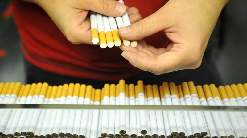 На Волині викрили нелегальну тютюнову фабрику