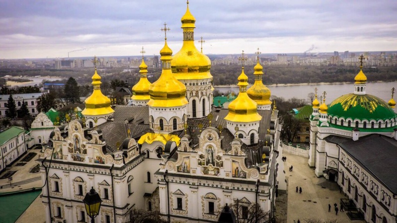 Вперше в історії ПЦУ Епіфаній проводить різдвяне богослужіння у Києво-Печерській лаврі