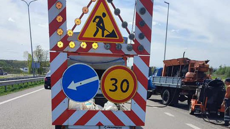 На двох автошляхах на Волині ремонтують дорогу