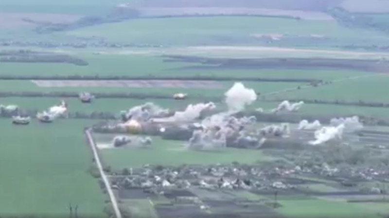 Під час удару по командному пункту рашистів під Ізюмом знищено 30 старших офіцерів, – Арестович