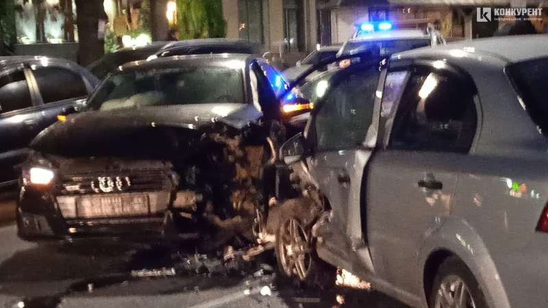 У Луцьку трапилась масштабна аварія з потерпілим