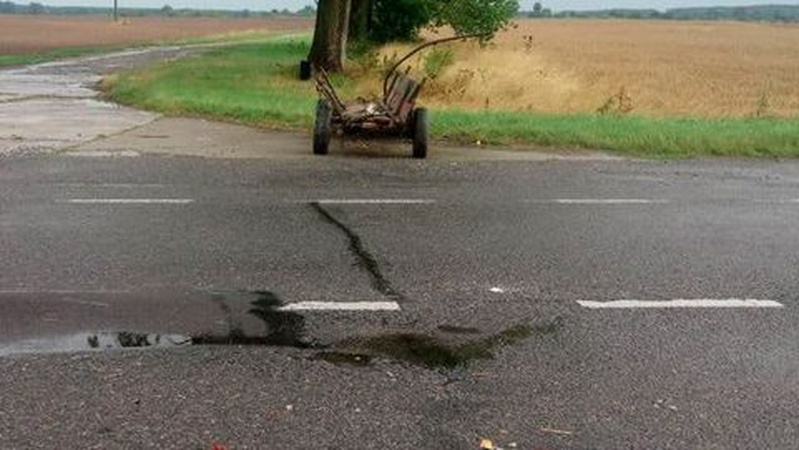 На автодорозі Київ – Ковель – Ягодин «Мерседес» врізався у підводу