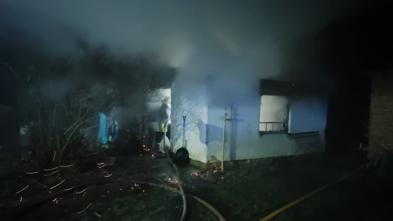 На Волині під час пожежі в господарській споруді загинув чоловік. ФОТО