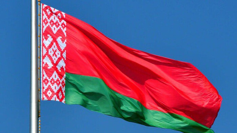 Росія продовжила свої військові навчання у білорусі