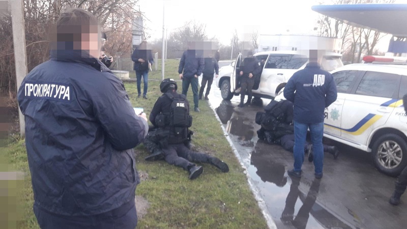 Двох патрульних з Волині підозрюють у хабарництві та збуті психотропів