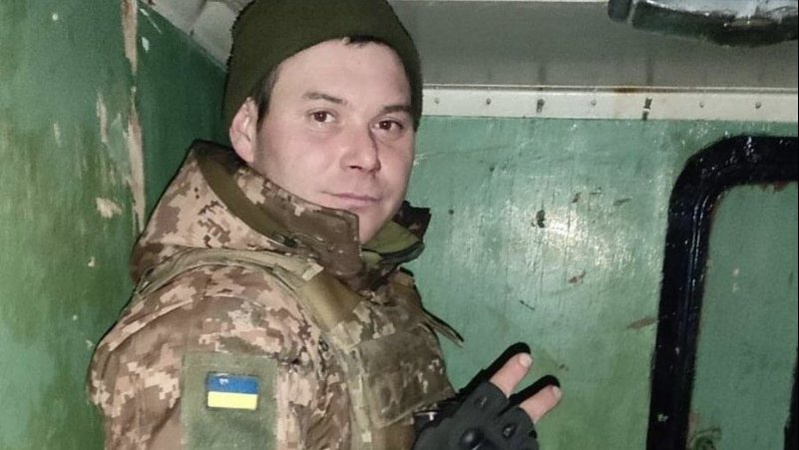 Окупанти відкопали тіло, зняли берці, бронежилет, забрали особисті речі: спогади про загиблого Героя з Волині