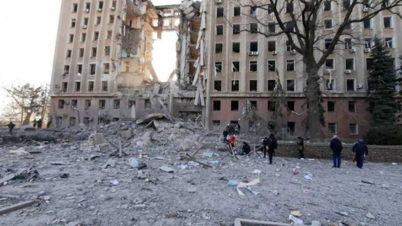 Внаслідок ракетного удару по Миколаївській ОДА кількість загиблих зросла