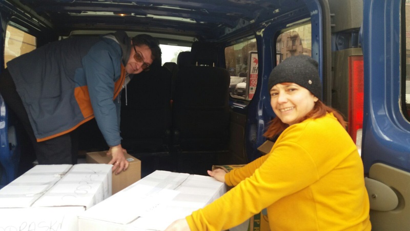 Подружжя з Ковеля вже десять місяців волонтерять заради допомоги ЗСУ