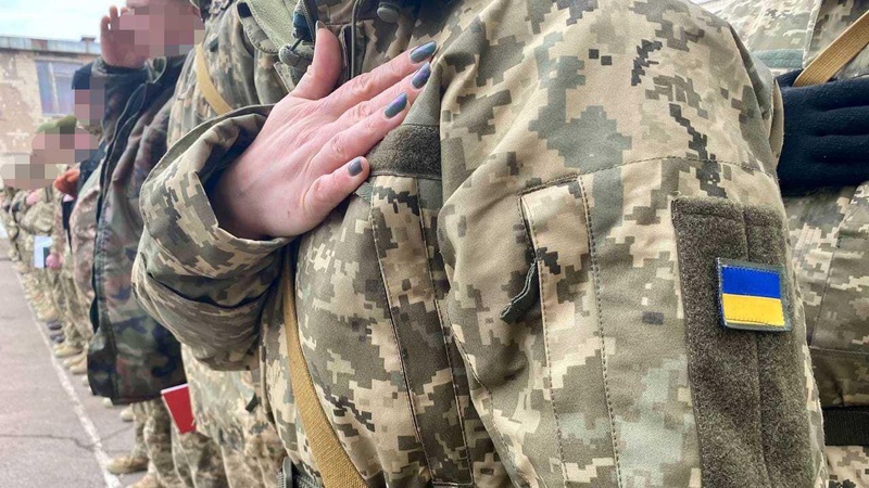 В Україні збільшили граничний вік для служби за контрактом