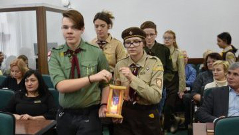 Луцьк отримав Вифлеємський вогонь миру